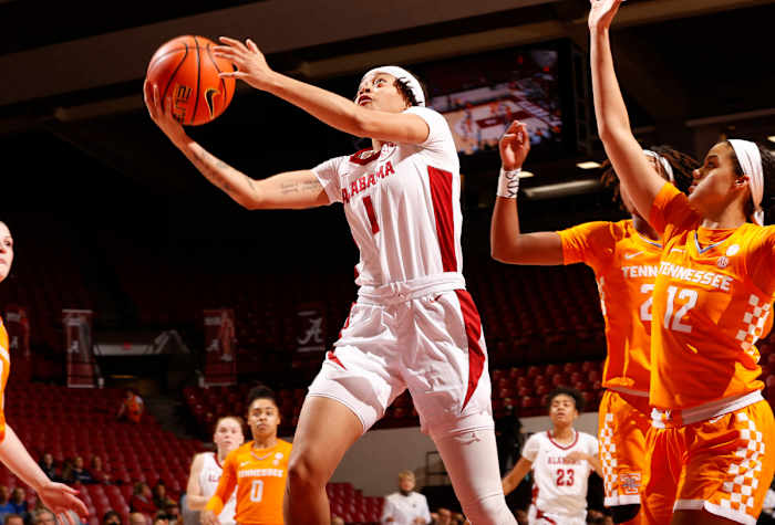 021722_WBB_AbramsMe_Tennessee_RS7014